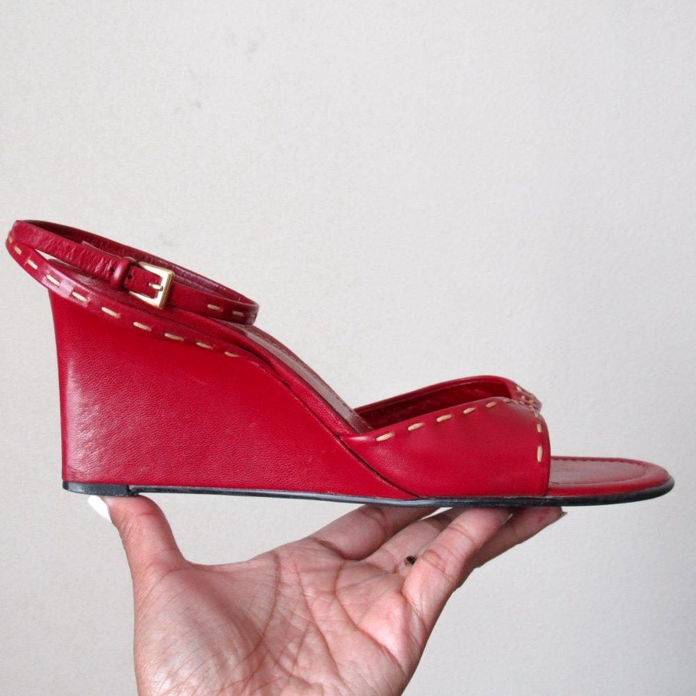 FRANCO SARTO Red Ankle Strap Wedge Heels Open Toe Sandals Sexy Chic Pair! - Picture 4 of 13